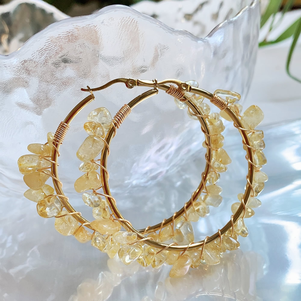 Natural Crystal Hoop Earring I - Aura Ethnic Fashion recension och pris
