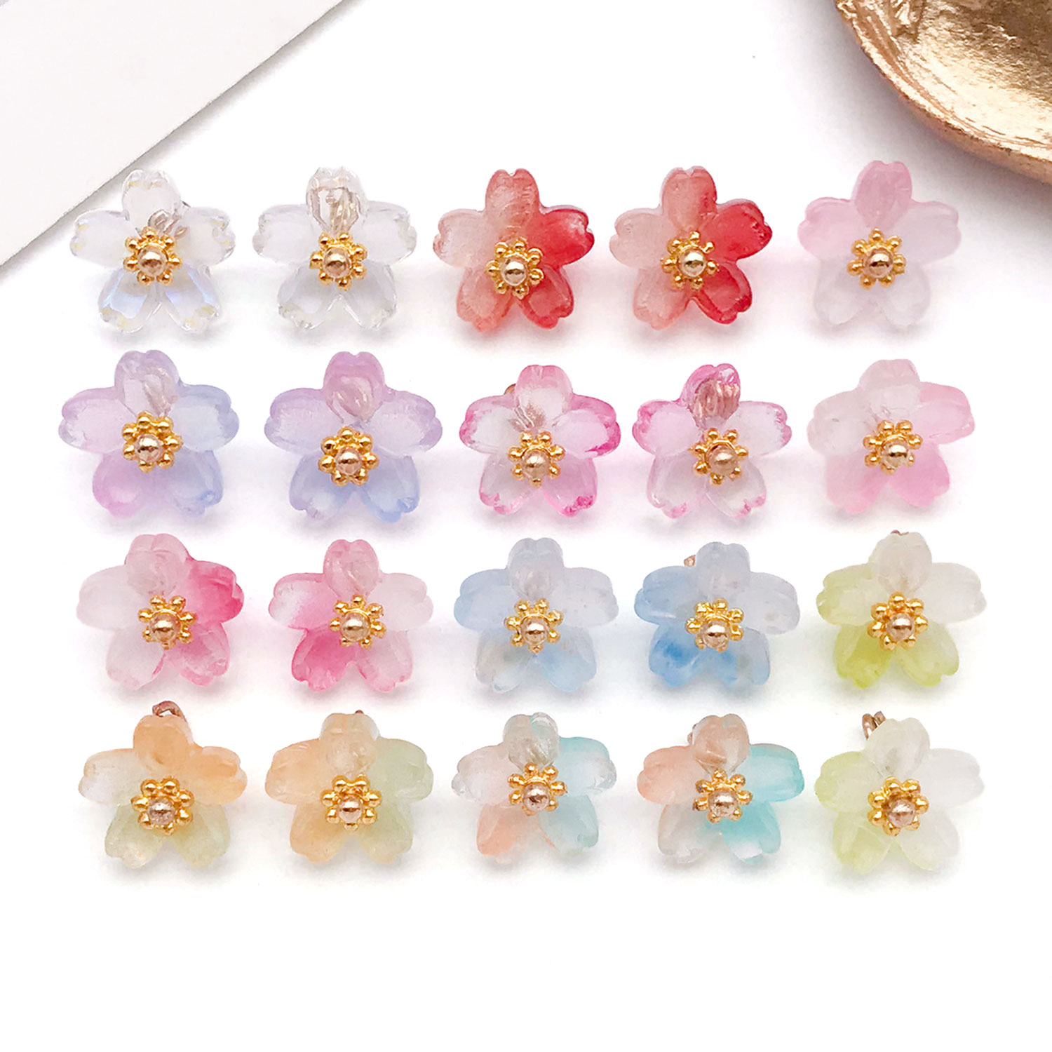10/20pcs Vibrant Glass Cherry  - Ethnic Fashion Wear recension och pris