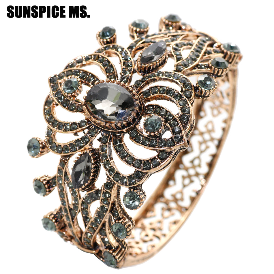 Bohemia Ethnic Vintage Bangle  - Women'S Ethnic Fashion Brands recension och pris